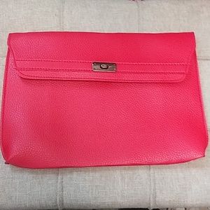Over sized clutch